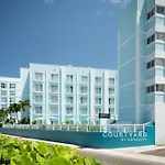Courtyard By Marriott Nassau Downtown/Junkanoo Beach