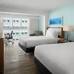 Courtyard By Marriott Nassau Downtown/Junkanoo Beach